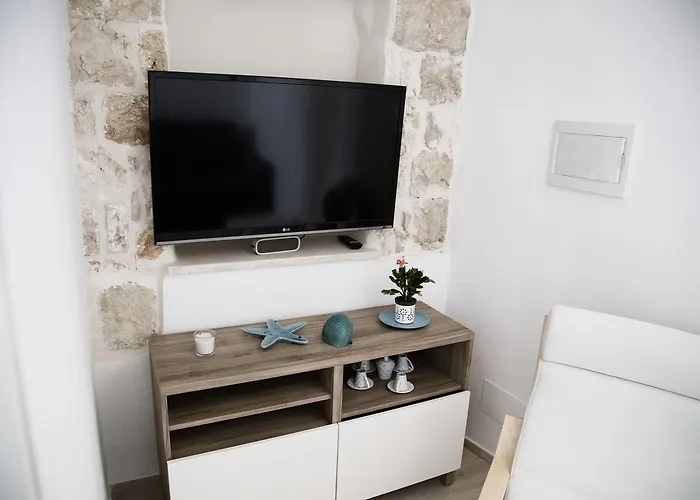 בית הארחה Tre Archi & Relais 4*